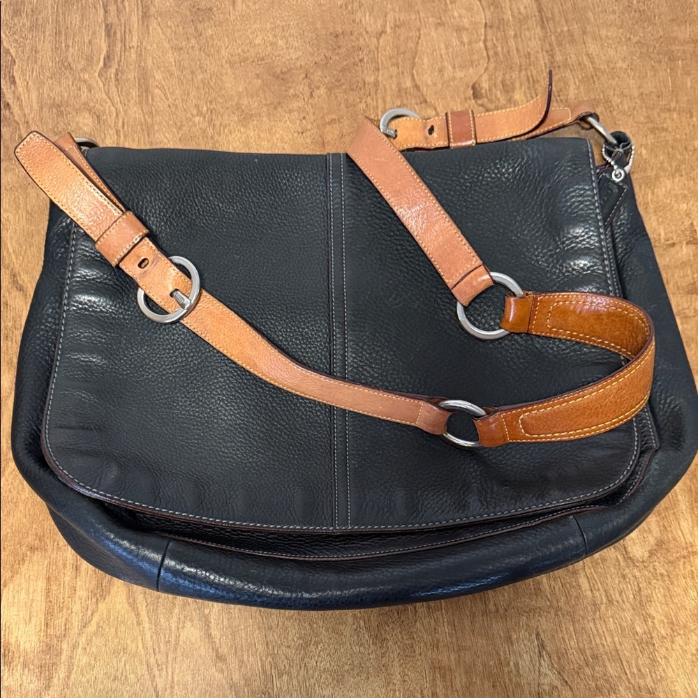 COACH Vintage Black Leather Messenger Bag with Tan Strap and Pink Interior